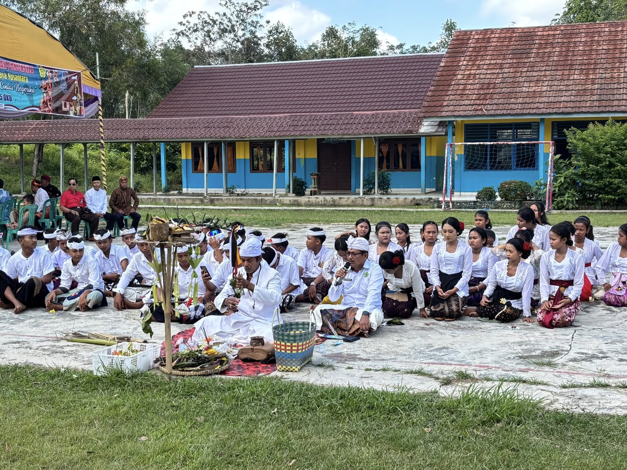 SMPN 5 OKU Gelar Karya Budaya Nusantara: Ajarkan Siswa Cintai Warisan Leluhur